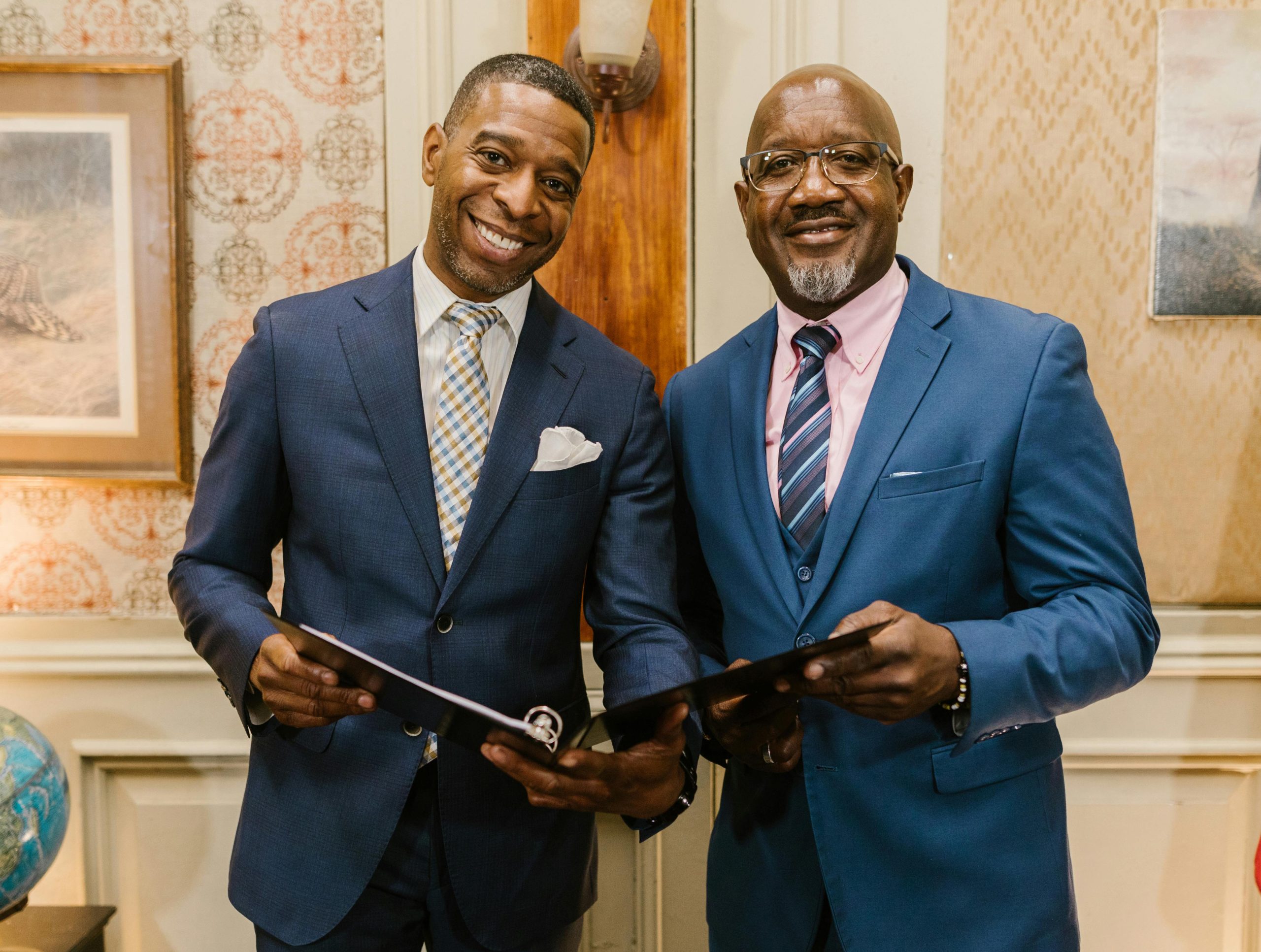 Government officials (1)